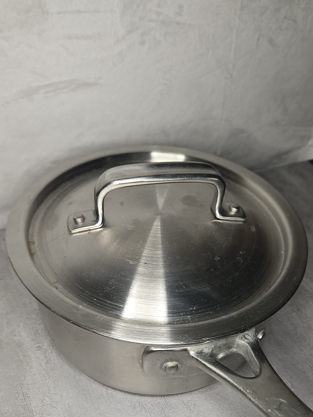 JC Penny 1.5 Qt Pan W/ Lid & Copper Bottom - Picture 6 of 6